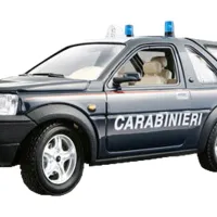 Машинка Bburago Freelander Carabinieri 18-22039 Черный Синий photo 4