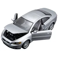 Машинка Bburago Volvo C70 coupe 18-21024 Черный Серебро photo 4