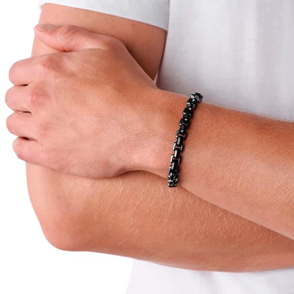 Браслет для мужчин Armani Exchange AXG0047001 нерж. сталь/ Черный photo 4 Браслет для мужчин Armani Exchange AXG0047001 нерж. сталь/ Черный photo 4