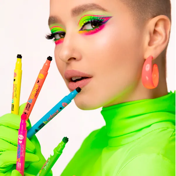 Lainer pentru ochi 7DAYS B.COLOUR Liner & stamp 2 ml/ Rose Heart photo 3