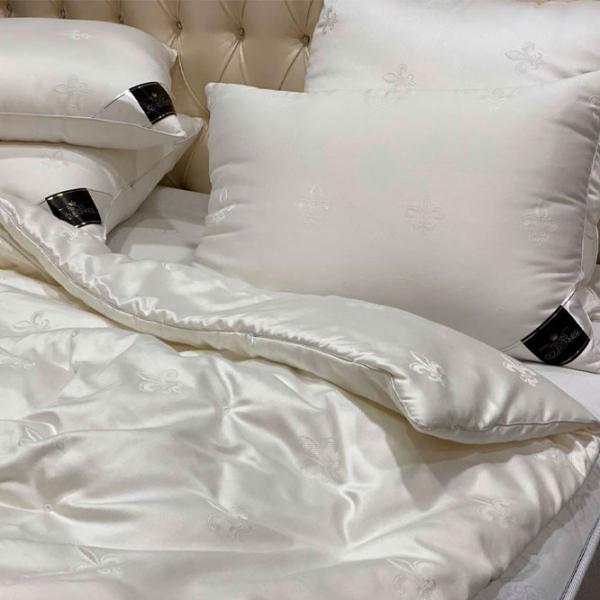 Plapumă Trois Couronnes Luxury Selection Silk/Bamboo 200 x 220 cm photo 1