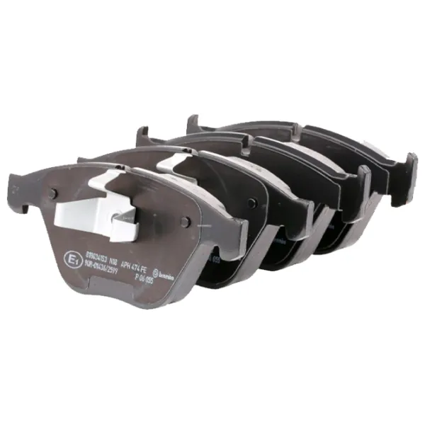 Тормозные колодки Brembo P 06 055 передние/ дисковые photo 1 Тормозные колодки Brembo P 06 055 передние/ дисковые photo 1