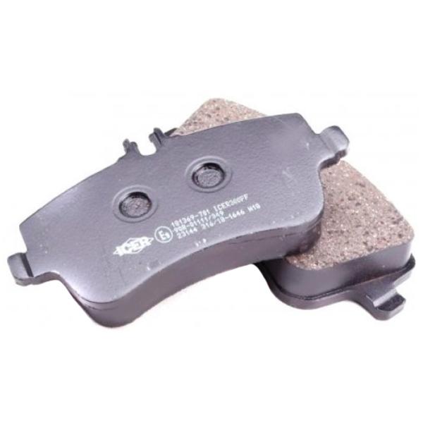 Тормозные колодки Icer 181369-701 передние/ дисковые photo 1 Тормозные колодки Icer 181369-701 передние/ дисковые photo 1