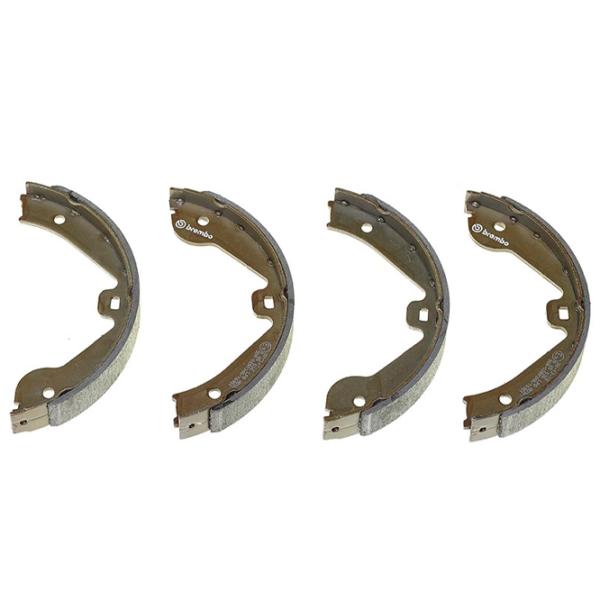 Тормозные колодки Brembo S 85 536 задние/ барабанные photo 1