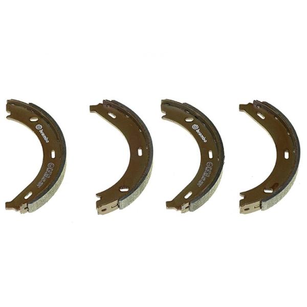 Тормозные колодки Brembo S 50 509 задние/ барабанные photo 1