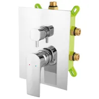 Baterie pentru duș Ferro Square BAQ7P3BOX Alamă