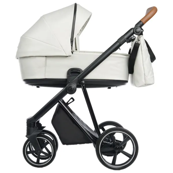 Детская коляска Roan Ivi 1061847-2/ Белый photo 1 Детская коляска Roan Ivi 1061847-2/ Белый photo 1