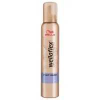 Spumă pentru păr Wellaflex 2Day Volume 200 ml