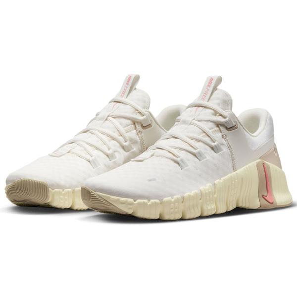 Кроссовки для женщин Nike Free Metcon 5 Лето/ Песочный photo 1