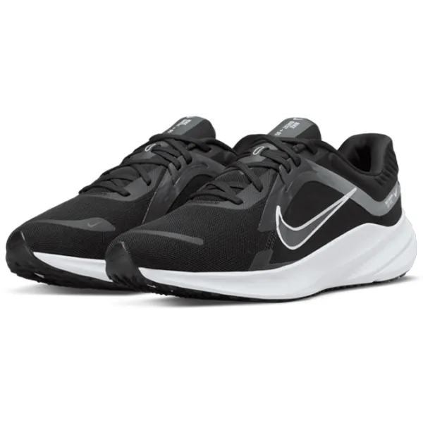 Adidași pentru bărbați Nike Quest 5 45.5/ Black White photo 1