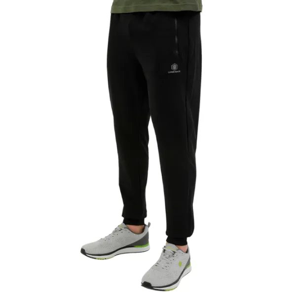 Pantaloni sportivi pentru bărbați Lumberjack 4M M-CT107 BASIC JOGGER 4FX XL / Black photo 1 Pantaloni sportivi pentru bărbați Lumberjack 4M M-CT107 BASIC JOGGER 4FX XL / Black photo 1