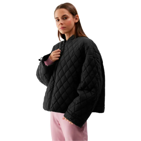 Scurtă pentru femei 4F 4FWSS24TDJAF352 M/ Black photo 1 Scurtă pentru femei 4F 4FWSS24TDJAF352 M/ Black photo 1