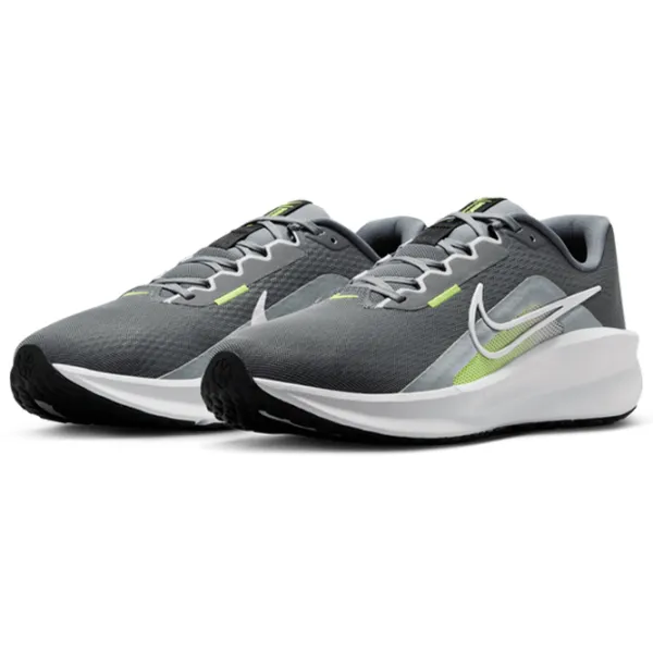 Adidași pentru bărbați Nike Downshifter 13 43/ Gray photo 1