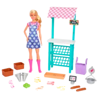 Набор Barbie Farmers Market Playset Caucasian HCN22  модель / 3+