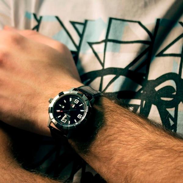 Наручные часы для мужчин Orient FUNE6002B0 Кварцевый/ 42 мм photo 5 Наручные часы для мужчин Orient FUNE6002B0 Кварцевый/ 42 мм photo 5