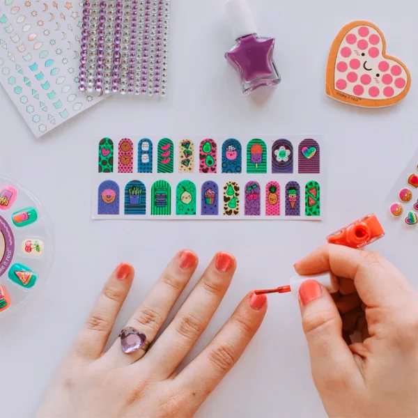 Set de creație Make It Real Bringing Creativity to Life Glitter Girls Nail Party 2306 8+/ Multicolor Multicolor photo 4