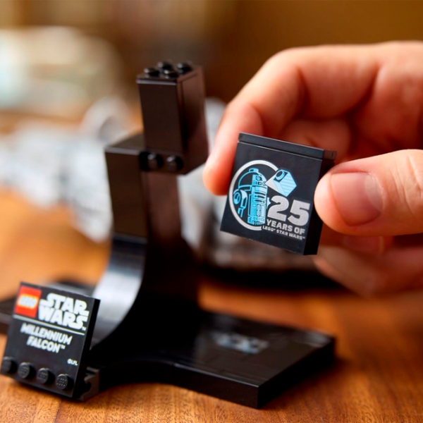 Constructor LEGO Millennium Falcon Navă spațială/ Gray photo 8