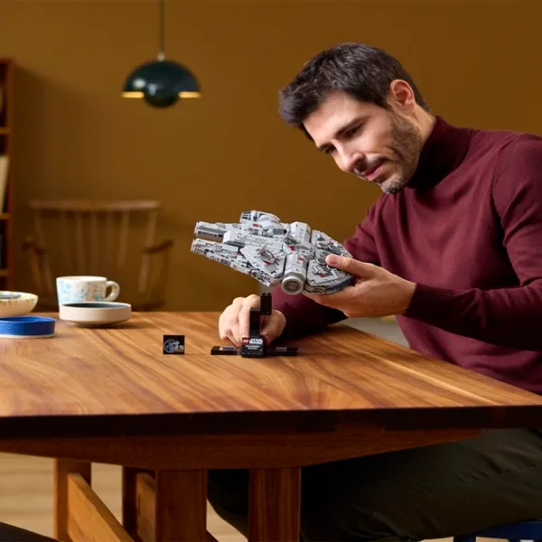 Constructor LEGO Millennium Falcon Navă spațială/ Gray photo 10
