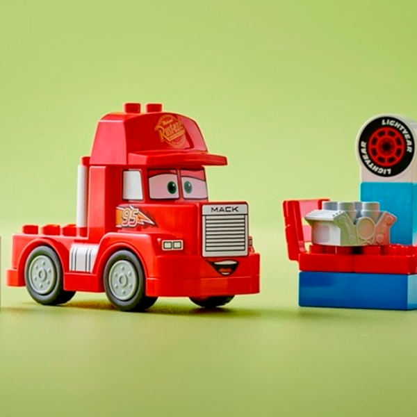 Constructor LEGO Mack at the Race Personaj de film/ Multicolor photo 4