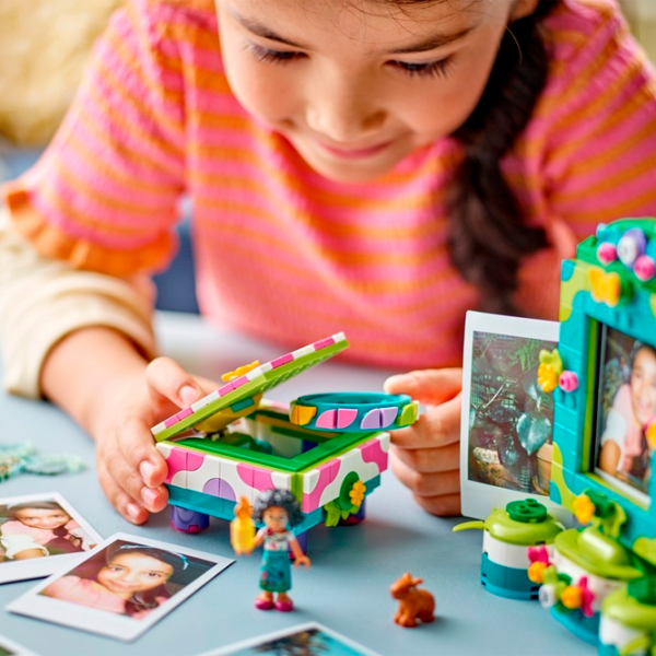 Конструктор LEGO Mirabel's Photo Frame and Jewelry Box Фигуры/ Разноцветный photo 10