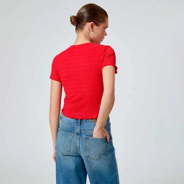 Tricou pentru femei Koton 4SAL10128IK 100% poliester/ Red photo 4 Tricou pentru femei Koton 4SAL10128IK 100% poliester/ Red photo 4