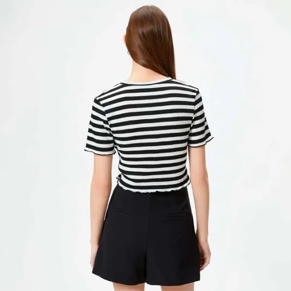 Tricou pentru femei Koton 4SAL10047IK 19% elastan/ Black photo 4 Tricou pentru femei Koton 4SAL10047IK 19% elastan/ Black photo 4