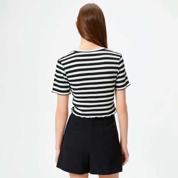 Tricou pentru femei Koton 4SAL10047IK 19% elastan/ Black photo 4 Tricou pentru femei Koton 4SAL10047IK 19% elastan/ Black photo 4