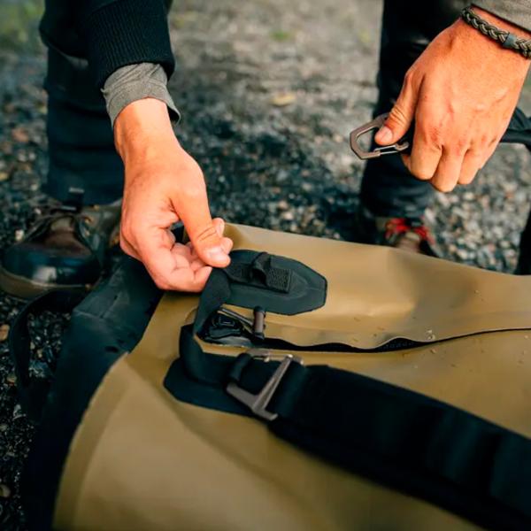 Geantă pentru călătorii Cascade Designs PRO Zip Duffle 70l/ Black Brown photo 3 Geantă pentru călătorii Cascade Designs PRO Zip Duffle 70l/ Black Brown photo 3