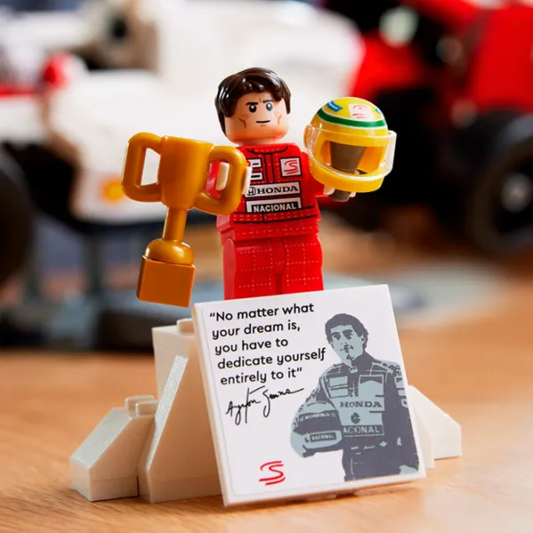 Конструктор LEGO McLaren MP4/ 4 & Ayrton Senna Автомобиль/ Разноцветный photo 10