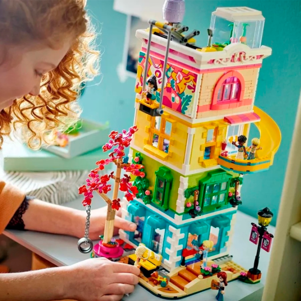 Constructor LEGO Heartlake City Community Center Clasic/ Multicolor photo 12