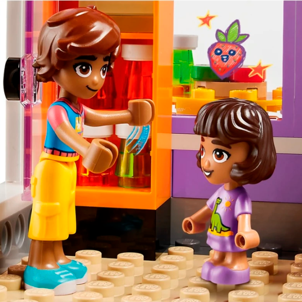 Constructor LEGO Heartlake City Community Kitchen Clasic/ Multicolor photo 7 Constructor LEGO Heartlake City Community Kitchen Clasic/ Multicolor photo 7