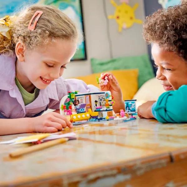 Constructor LEGO Aliya's Room Clasic/ Multicolor photo 14 Constructor LEGO Aliya's Room Clasic/ Multicolor photo 14