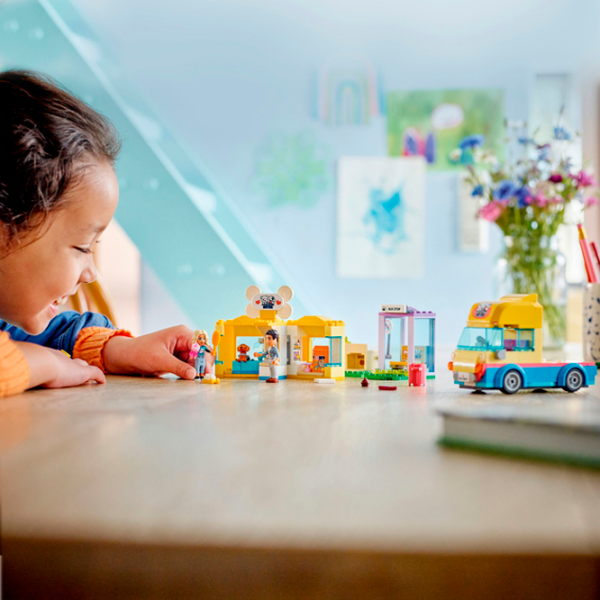 Constructor LEGO Dog Rescue Van Clasic/ Multicolor photo 11 Constructor LEGO Dog Rescue Van Clasic/ Multicolor photo 11