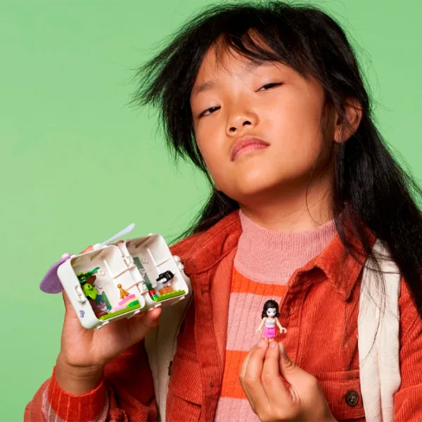 Constructor LEGO Emma's Dalmatian Cube Figuri/ Multicolor photo 12 Constructor LEGO Emma's Dalmatian Cube Figuri/ Multicolor photo 12