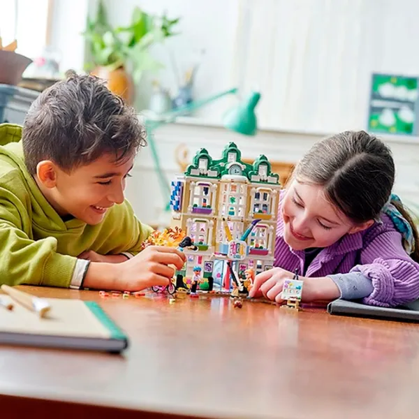 Constructor LEGO Emma's Art School Școală/ Multicolor photo 14