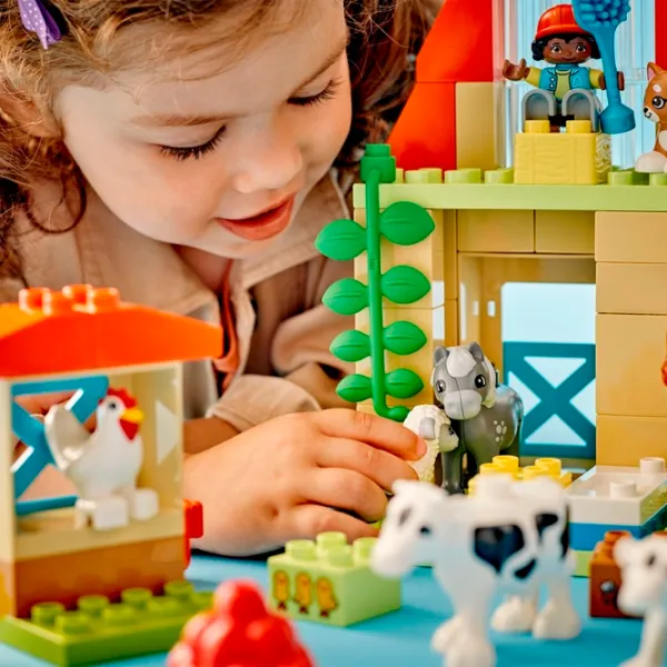 Constructor LEGO Caring for Animals at the Farm Fermă/ Multicolor photo 11