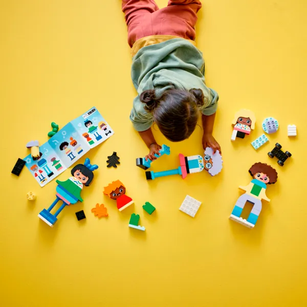 Constructor LEGO Buildable People with Big Emotions Figuri/ Multicolor photo 8