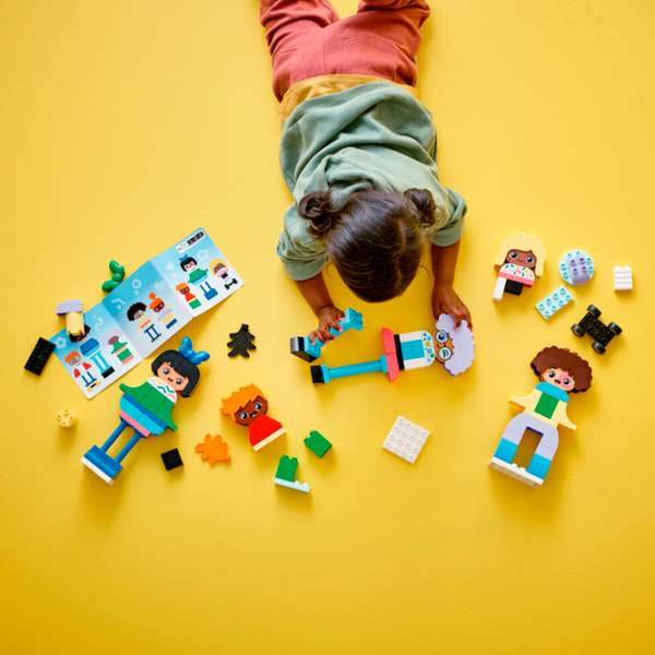 Constructor LEGO Buildable People with Big Emotions Figuri/ Multicolor photo 8