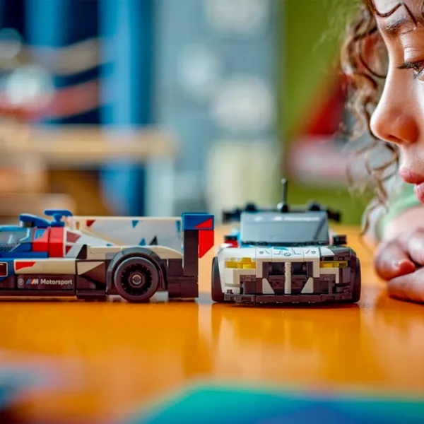 Конструктор LEGO BMW M4 GT3 & BMW M Hybrid V8 Race Cars Автомобиль/ Разноцветный photo 12
