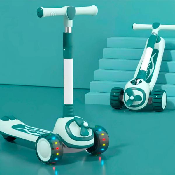 Детский трёхколёсный самокат 4Play Helicopter (00-00754448) 50 кг/ Зелёный photo 2 Детский трёхколёсный самокат 4Play Helicopter (00-00754448) 50 кг/ Зелёный photo 2