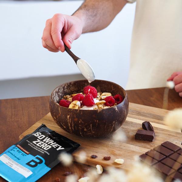 Proteină BioTechUSA Iso Whey Zero 25 g (5999076226344) praf/ Brownie cu fructe de pădure photo 4