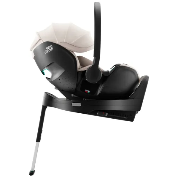 Детское автокресло Britax-Römer Baby-Safe Pro 0 месяцев - 15 месяцев/ 13 кг/ Белый photo 3 Детское автокресло Britax-Römer Baby-Safe Pro 0 месяцев - 15 месяцев/ 13 кг/ Белый photo 3