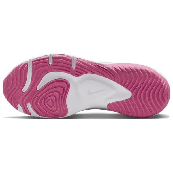 Кроссовки для женщин Nike Legend Essential 3 Весна/ Black photo 6