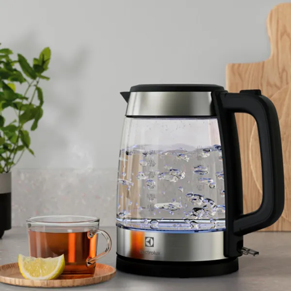 Электрочайник Electrolux E4GK1-4GB 1.7л / Скрытый / Черный photo 3