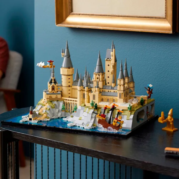 Constructor LEGO Hogwarts Castle and Grounds Clasic/ Beige photo 3