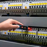 Тестер напряжения Bosch GVD 1000-17 Металл / 24 - 1000 В photo 3