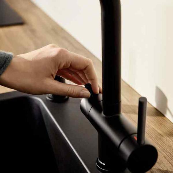 Baterie pentru bucătărie Blanco Fontas II Mono comandă / Pivotantă / Alamă / Black photo 4