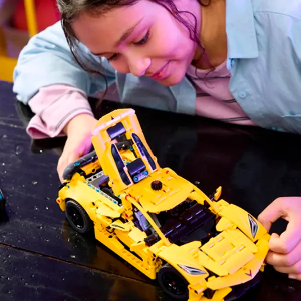 Constructor LEGO Chevrolet Corvette Stingray Mașină/ Yellow photo 7