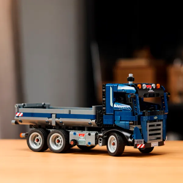 Constructor LEGO Tipping Dump Truck Transport/ Blue photo 3