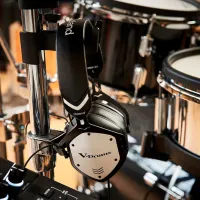 Студийные наушники Roland VMH-D1 Проводная / Полноразмерные photo 9